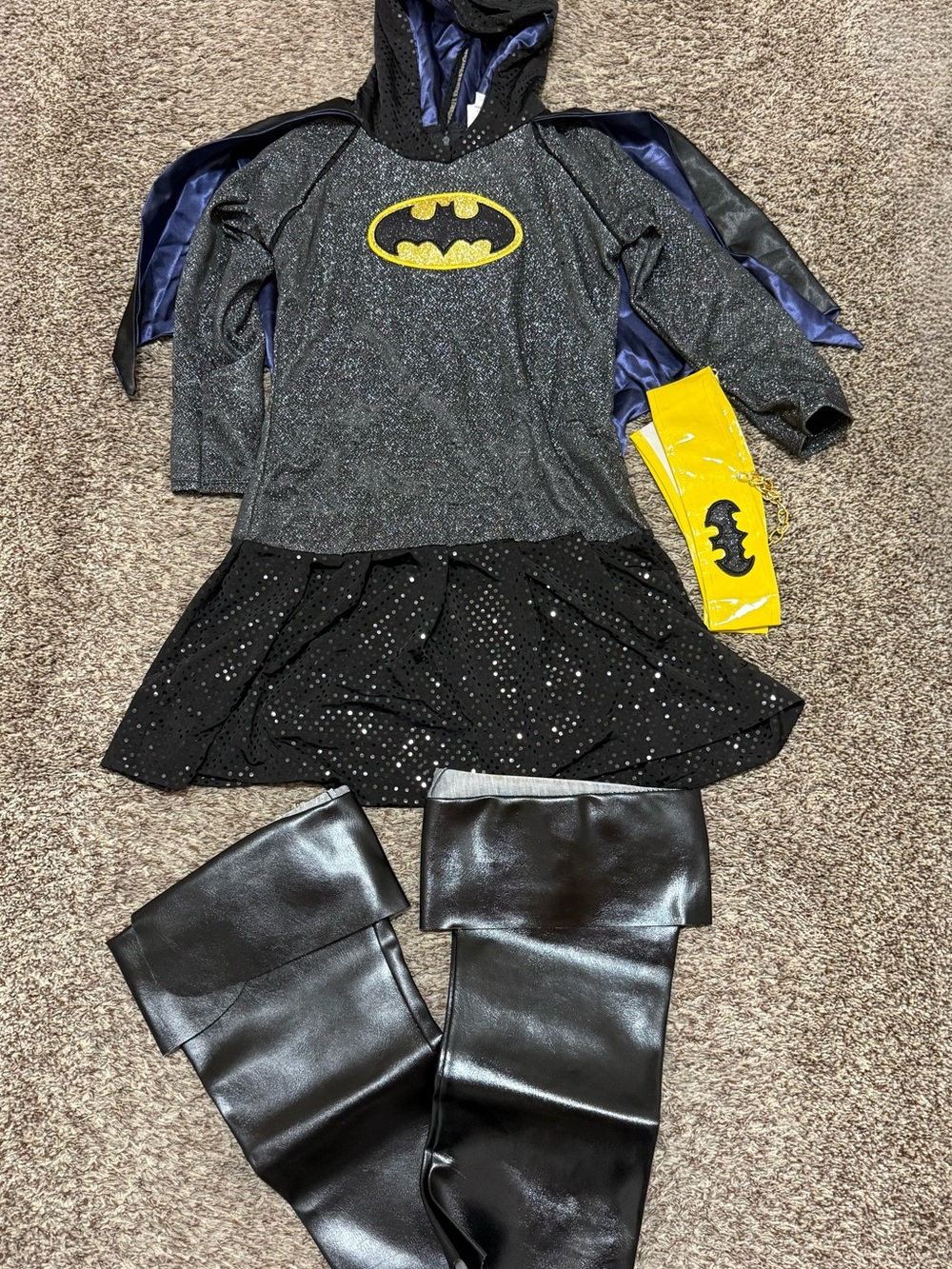 DC Comics Girls Black & Yellow Glitter Batgirl Hooded Dress Costume